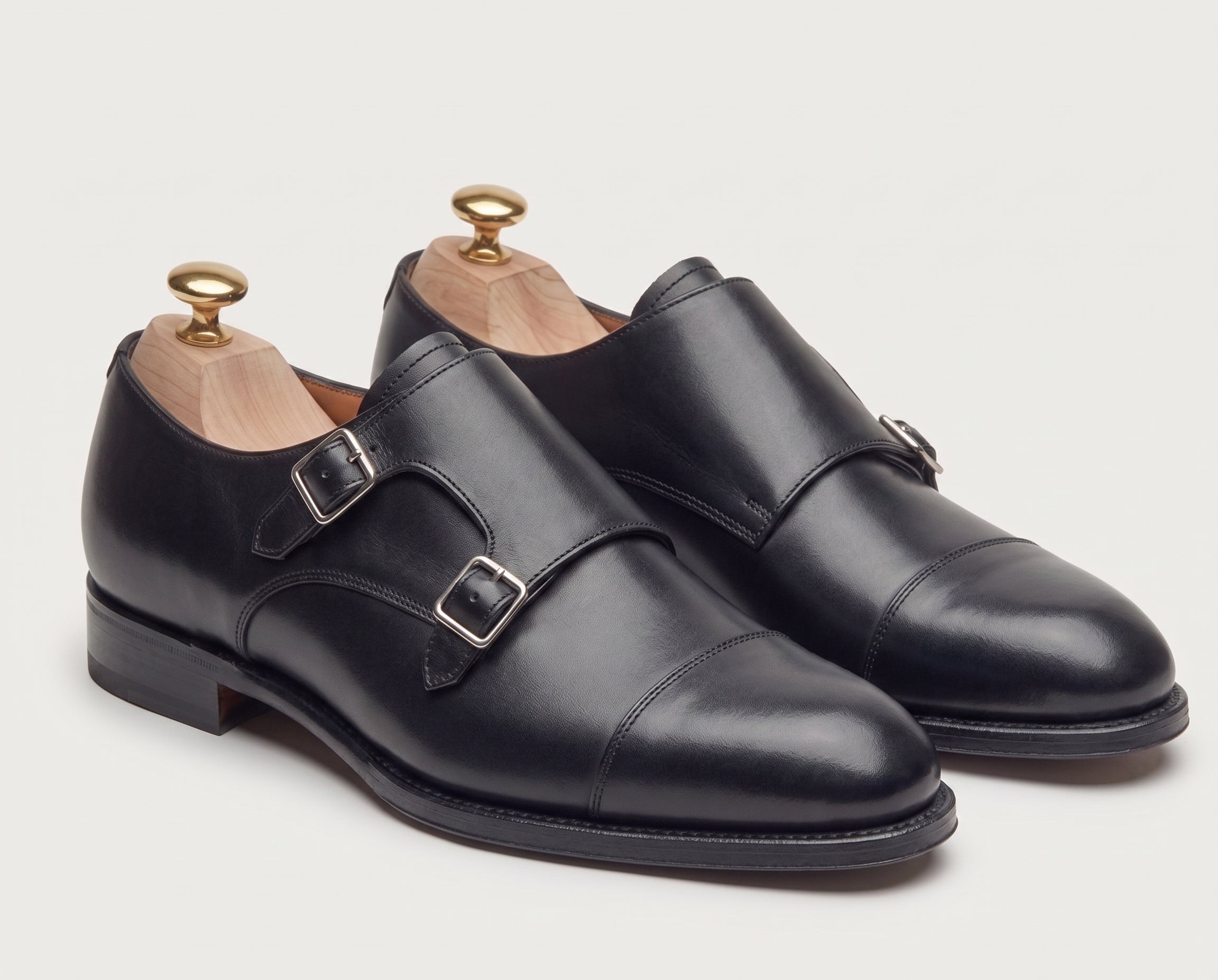 Schwarze Double-Monkstrap-Schuhe aus Leder