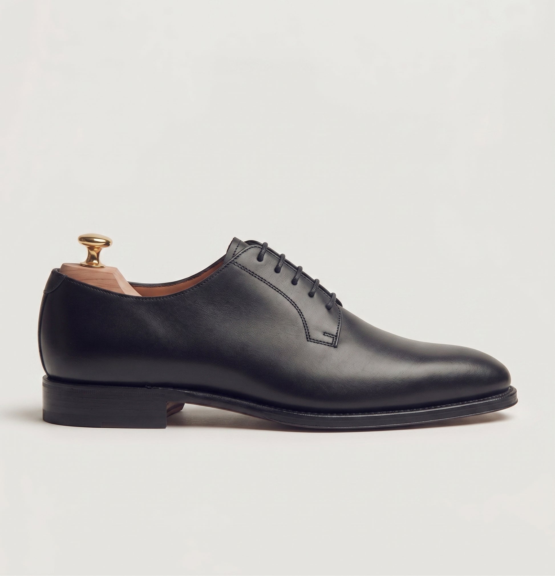 Schwarze Plain-Toe Derby-Schuhe aus Leder